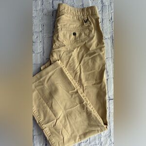 UNDER ARMOUR mens size 34x30 pants